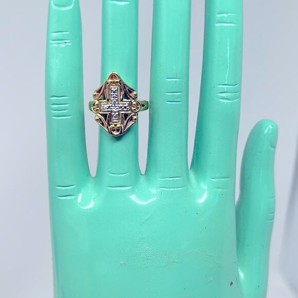 Thailand Gold Over Sterling Silver Clear Crystal Cross Ring Size 6 - Picture 1 of 4